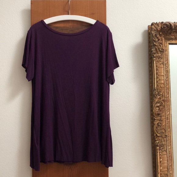 True religion v neck - Picture 3 of 3